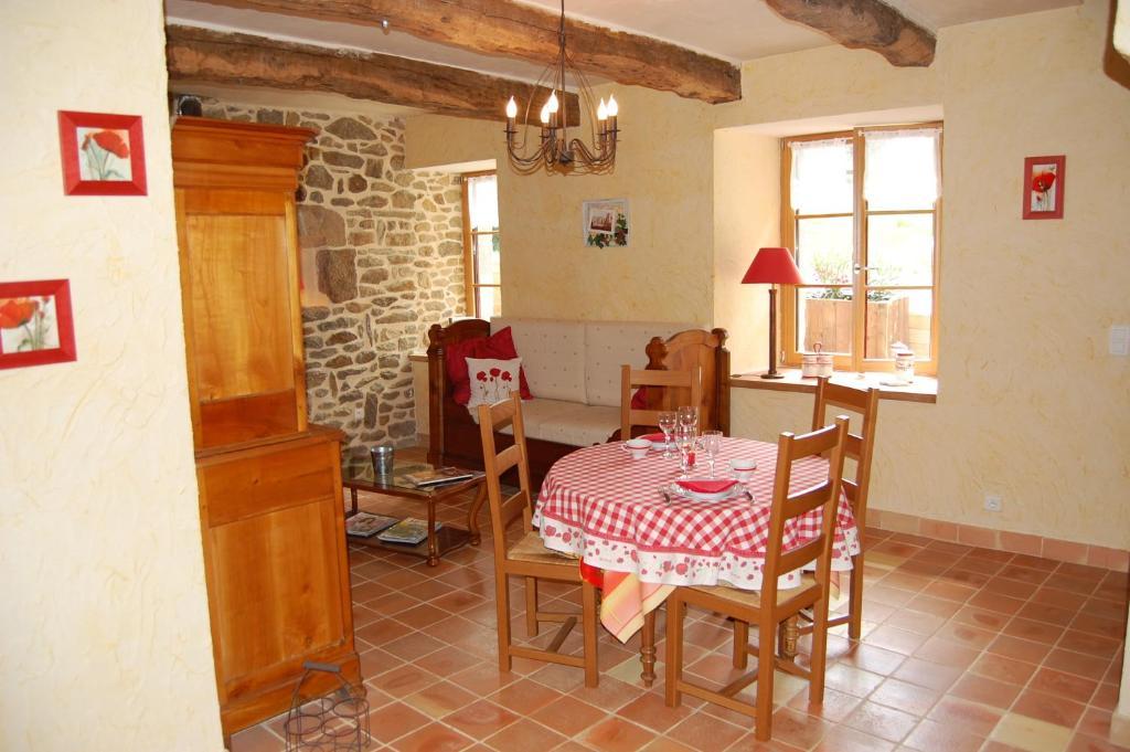 דינאן Maison D'Hotes & Gites Domaine De La Garaye חדר תמונה